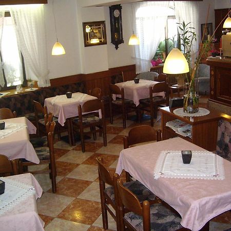 Albergo Antica Rosa Levico Terme Buitenkant foto