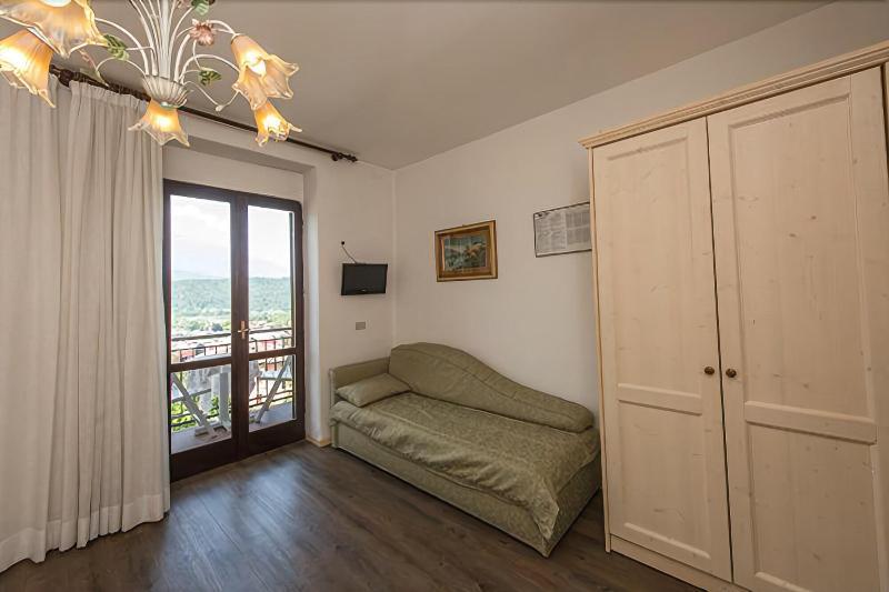 Albergo Antica Rosa Levico Terme Buitenkant foto