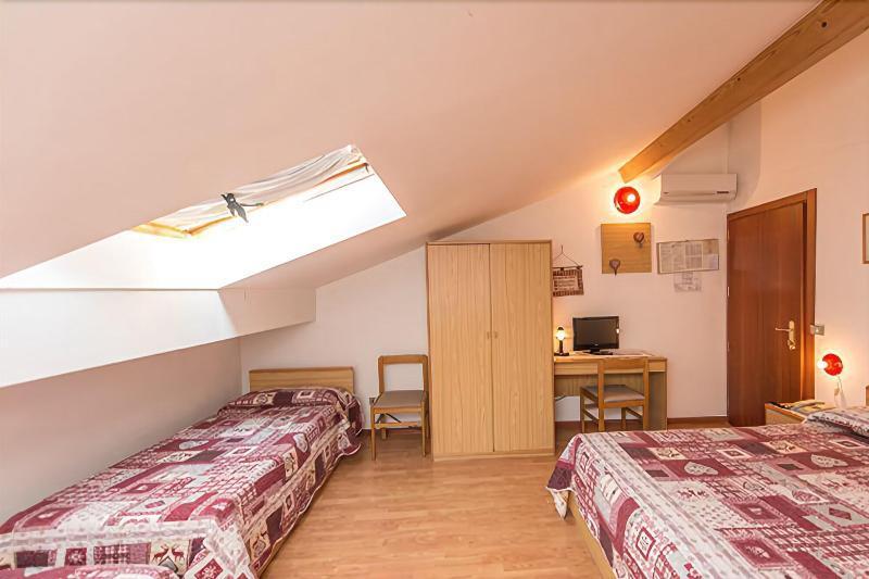 Albergo Antica Rosa Levico Terme Buitenkant foto
