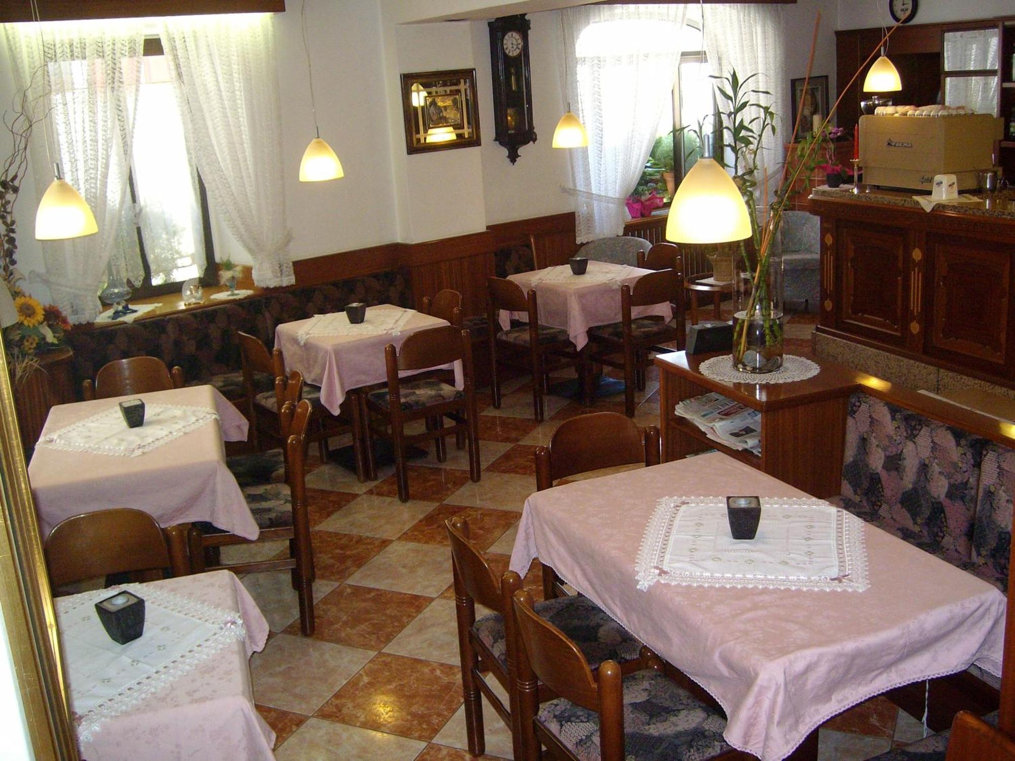 Albergo Antica Rosa Levico Terme Buitenkant foto