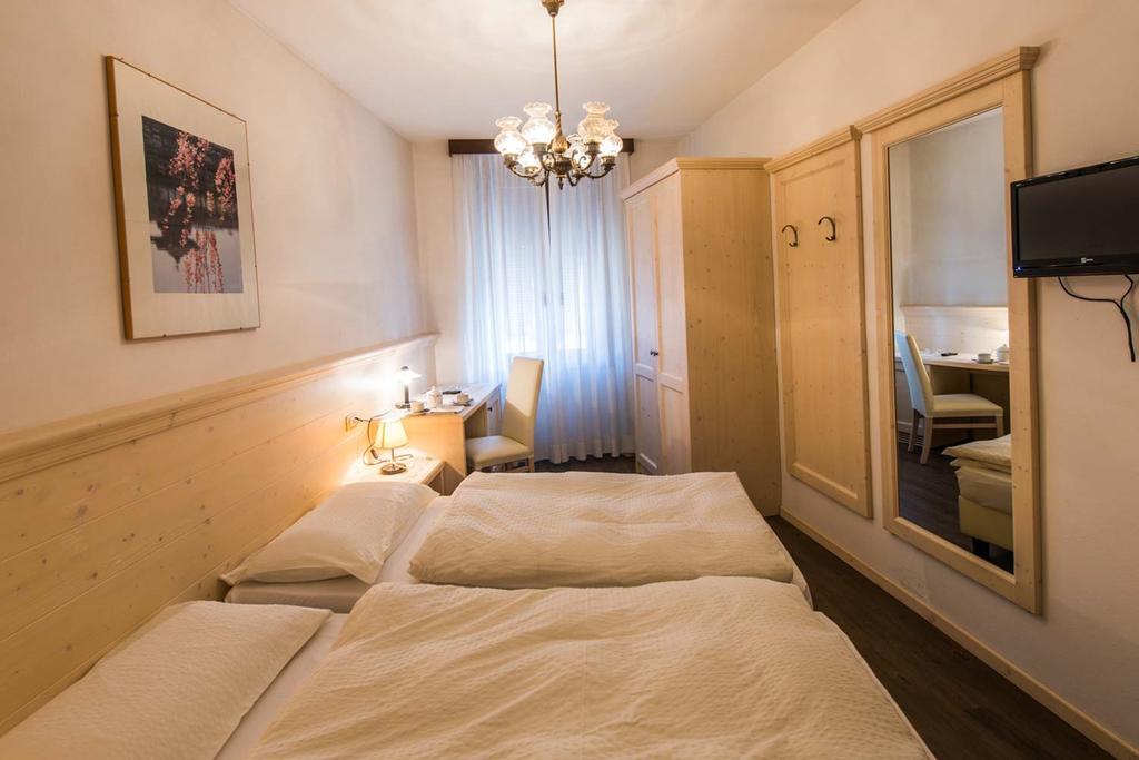 Albergo Antica Rosa Levico Terme Buitenkant foto