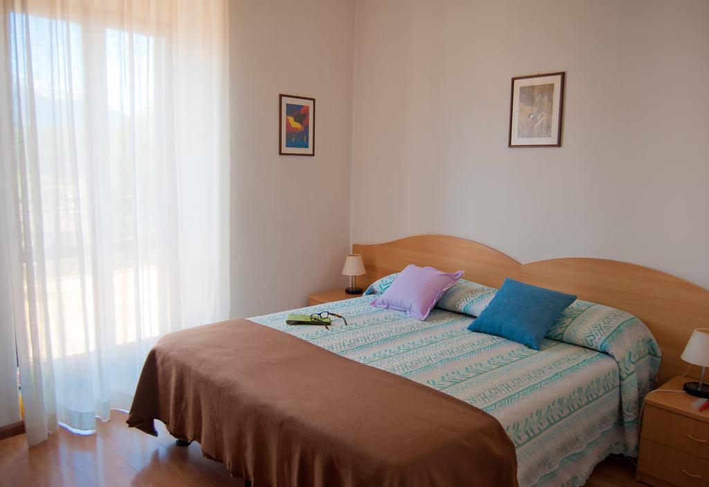 Albergo Antica Rosa Levico Terme Buitenkant foto